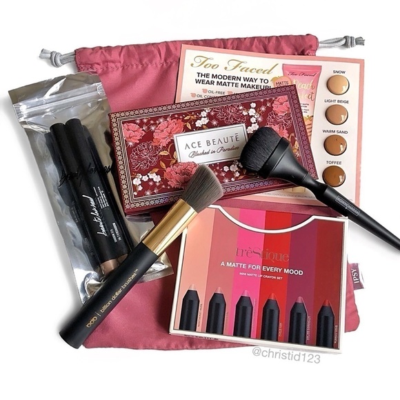 Sephora Other - Brand New Makeup Bundle Trestique Lipstick Ace Beaute Blush Brushes